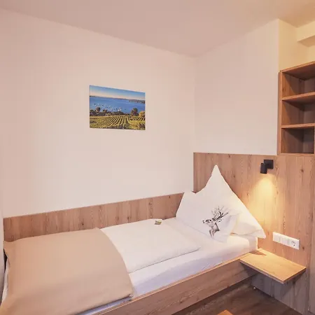 Landgasthaus Zollerstuben Penzion