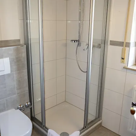 Penzion Landgasthaus Zollerstuben Bermatingen