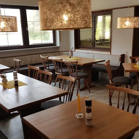 Landgasthaus Zollerstuben Penzion 3*